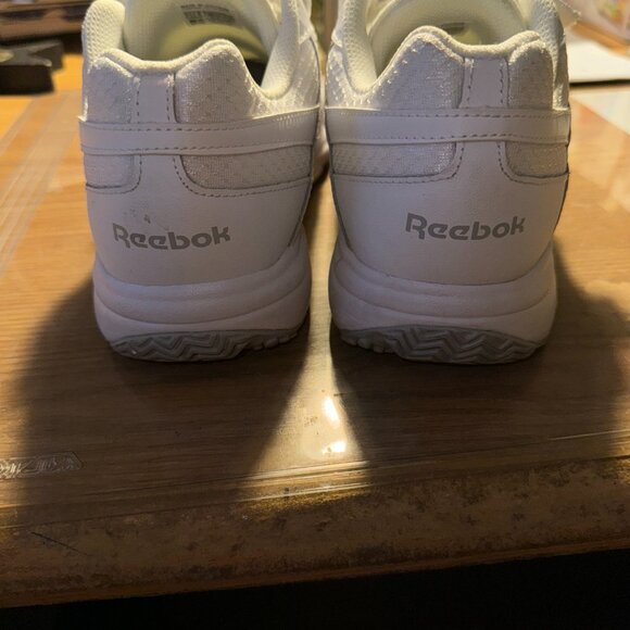 Reebok Women's Work N Cushion White Walking Shoe with Velcro Fasteners size 7.5 - Picture 6 of 6